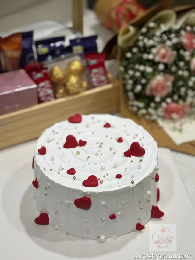 Custom Cakes by Cakes by Amal, customer order gallery image 003