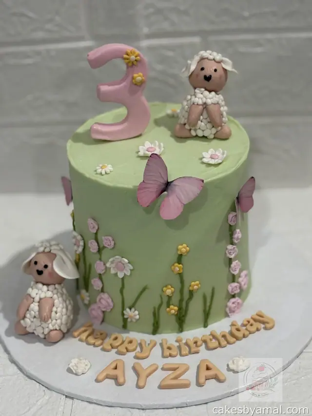 Custom Cakes by Cakes by Amal, customer order gallery image 028